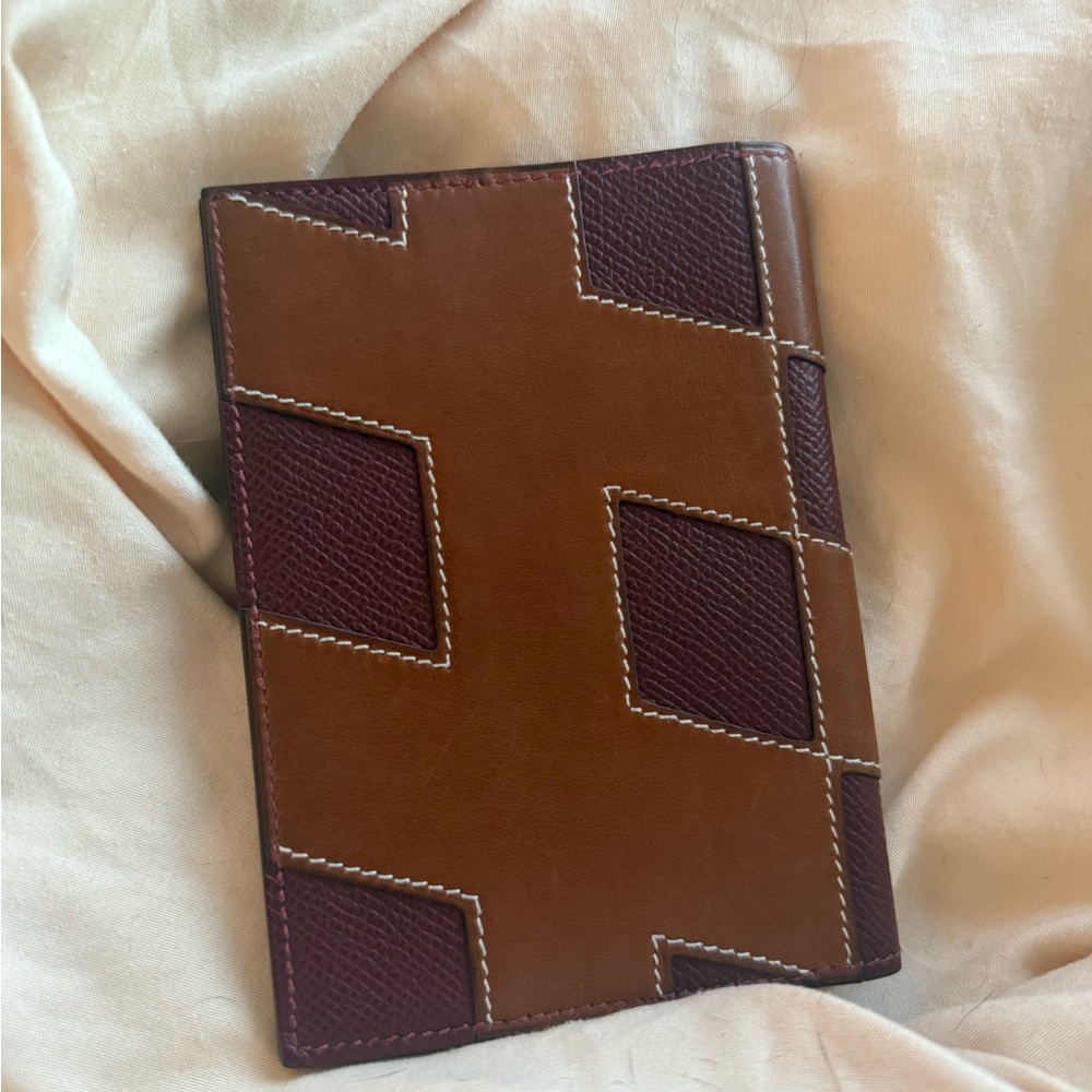 Hermes Brown and Burgundy H-Tag Passport Holder - Picture 2 of 10